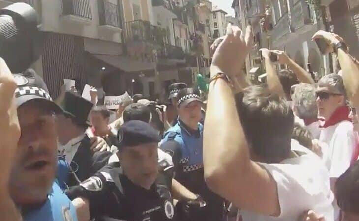 Comunicado de NEOS Navarra ante las agresiones e insultos en la procesión de San Fermín